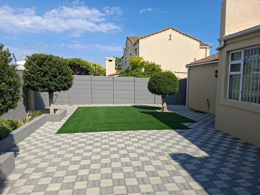 3 Bedroom Property for Sale in Pinehurst Western Cape